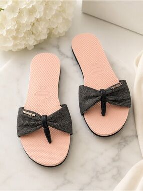 Havaianas Pink Footbed Sandals with Black Bow Strap